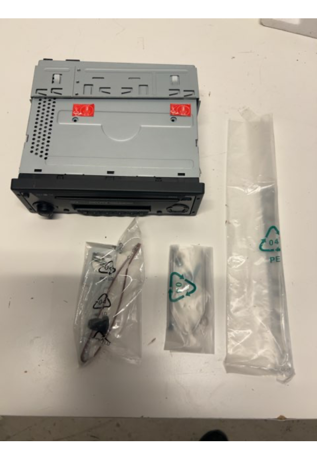 Clarion CD/MP3/WMA Reciver